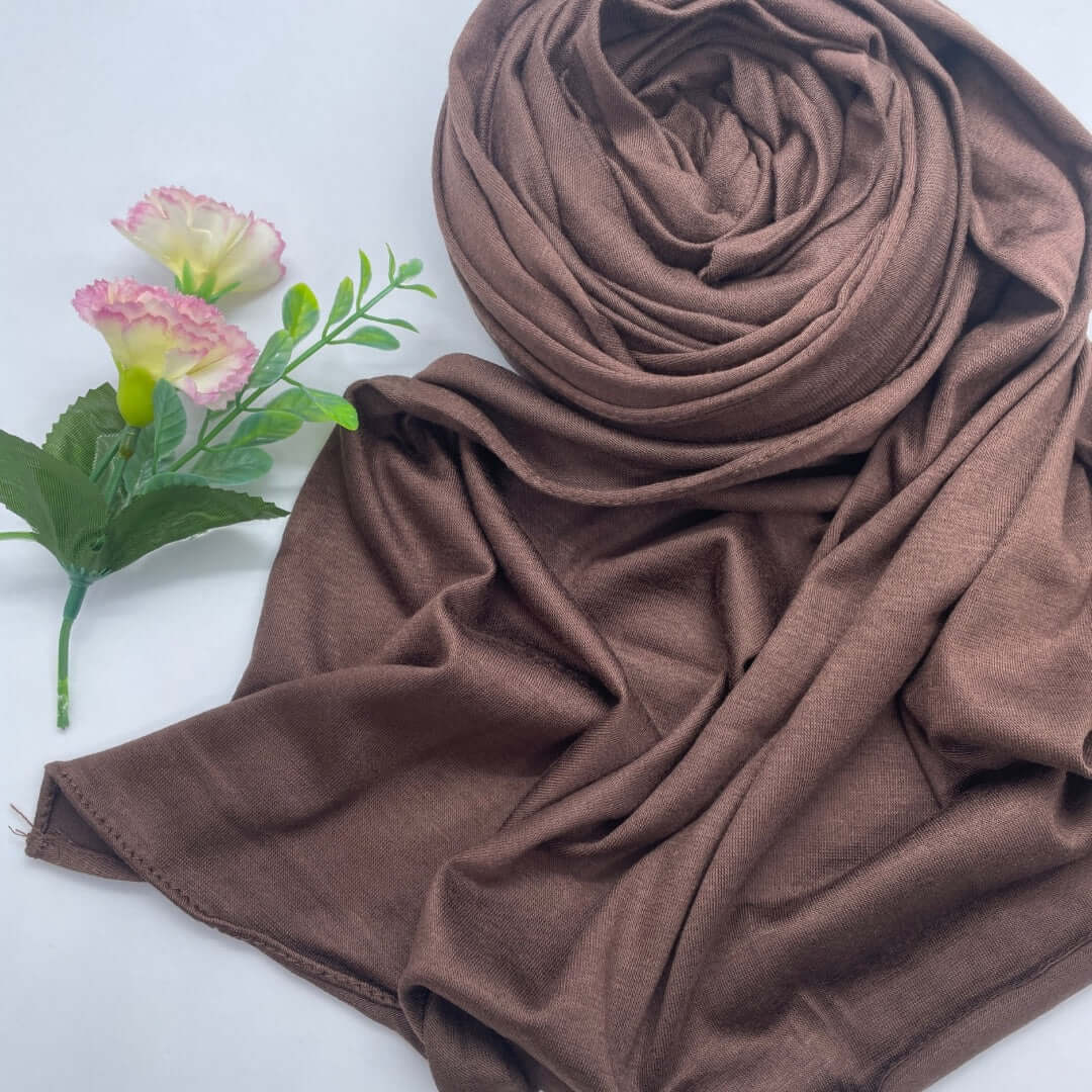 Elegant Kuwaiti cotton Double Stretch Jersey Hijab made from soft, breathable fabric with a non-slip fit, providing all-day comfort and flexibility. Perfect for daily wear, work, or travel
