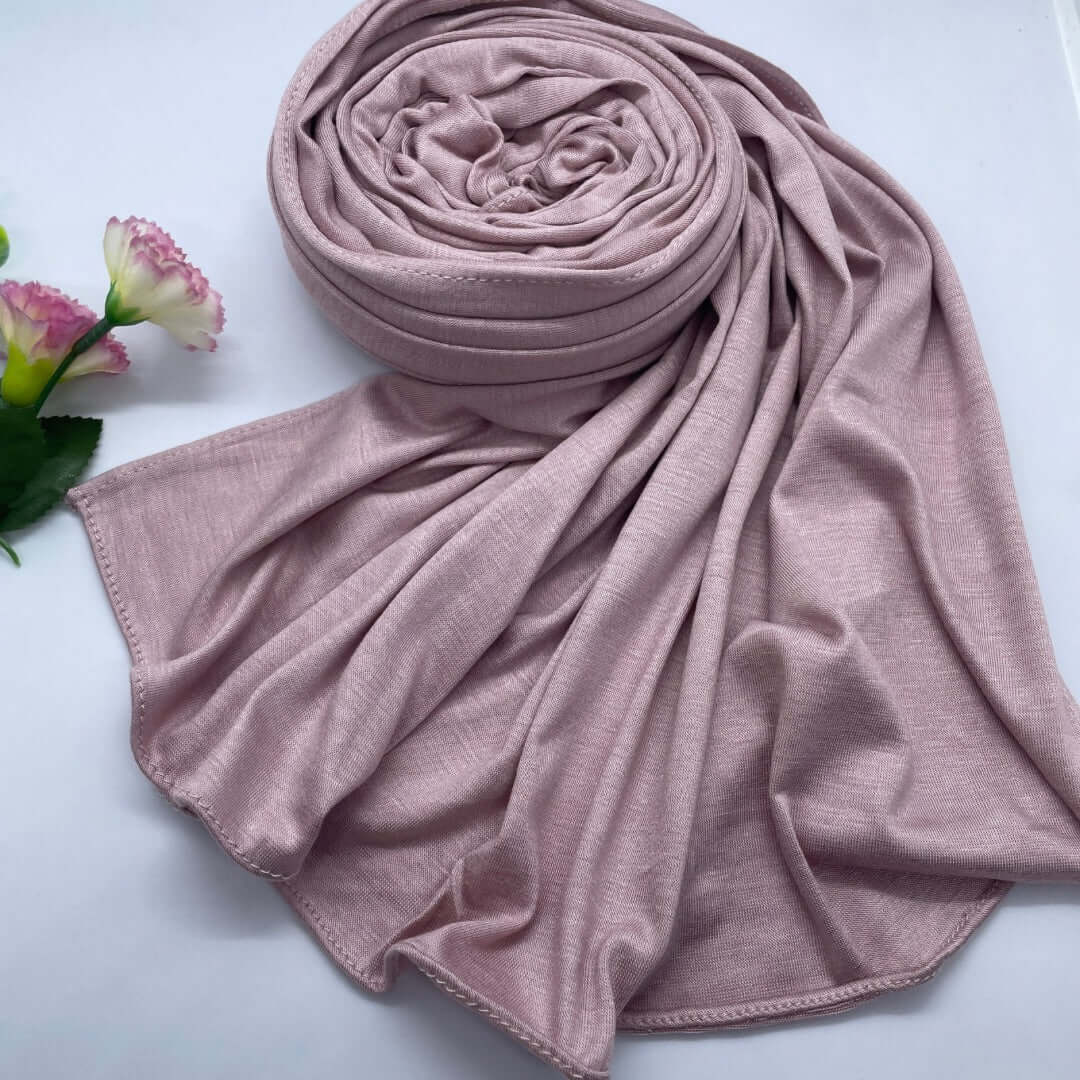 Elegant Kuwaiti cotton Double Stretch Jersey Hijab made from soft, breathable fabric with a non-slip fit, providing all-day comfort and flexibility. Perfect for daily wear, work, or travel