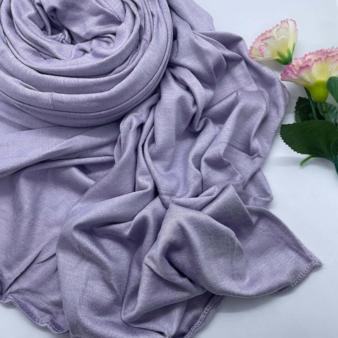 Elegant Kuwaiti cotton Double Stretch Jersey Hijab made from soft, breathable fabric with a non-slip fit, providing all-day comfort and flexibility. Perfect for daily wear, work, or travel
