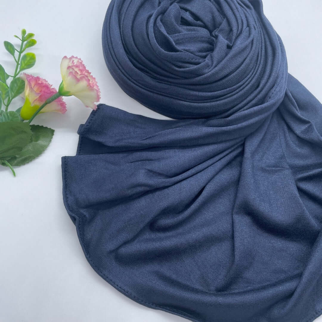 Elegant Kuwaiti cotton Double Stretch Jersey Hijab made from soft, breathable fabric with a non-slip fit, providing all-day comfort and flexibility. Perfect for daily wear, work, or travel