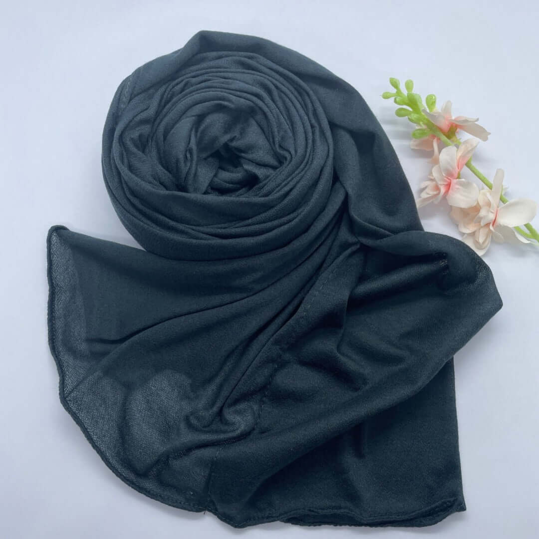 Shash Turkey-Kuwaiti Hijab with Front Fold
- Dark Gray