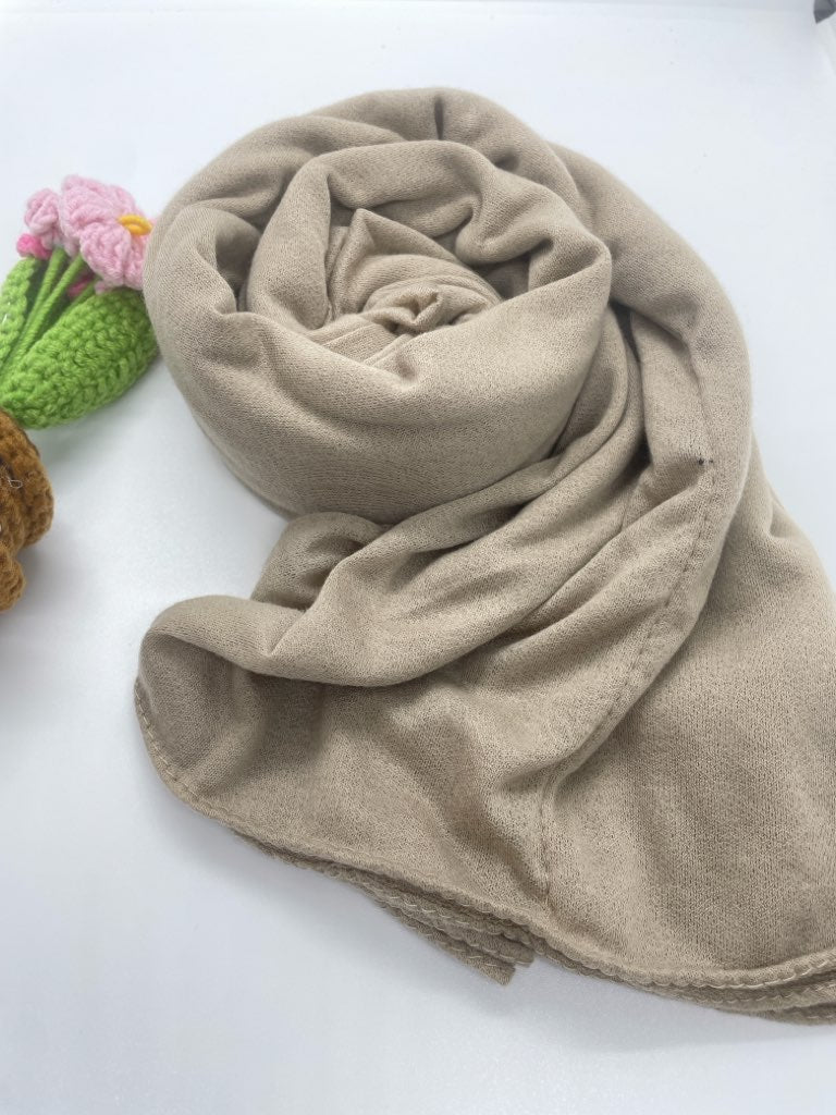 Shash Turkey-Kuwaiti Hijab with Front Fold - Light Caramel Beige